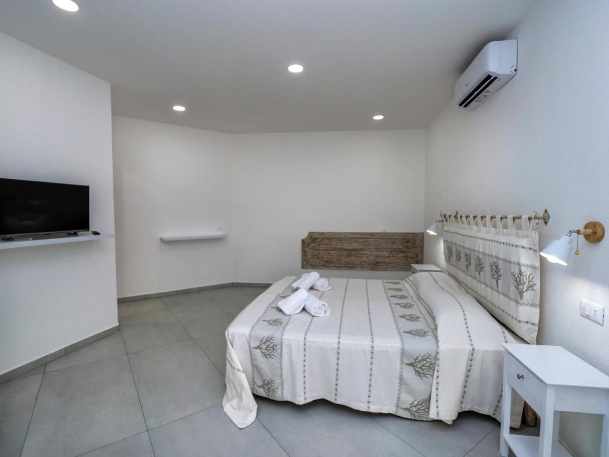 Aldo Moro Rooms Όλμπια Εξωτερικό φωτογραφία